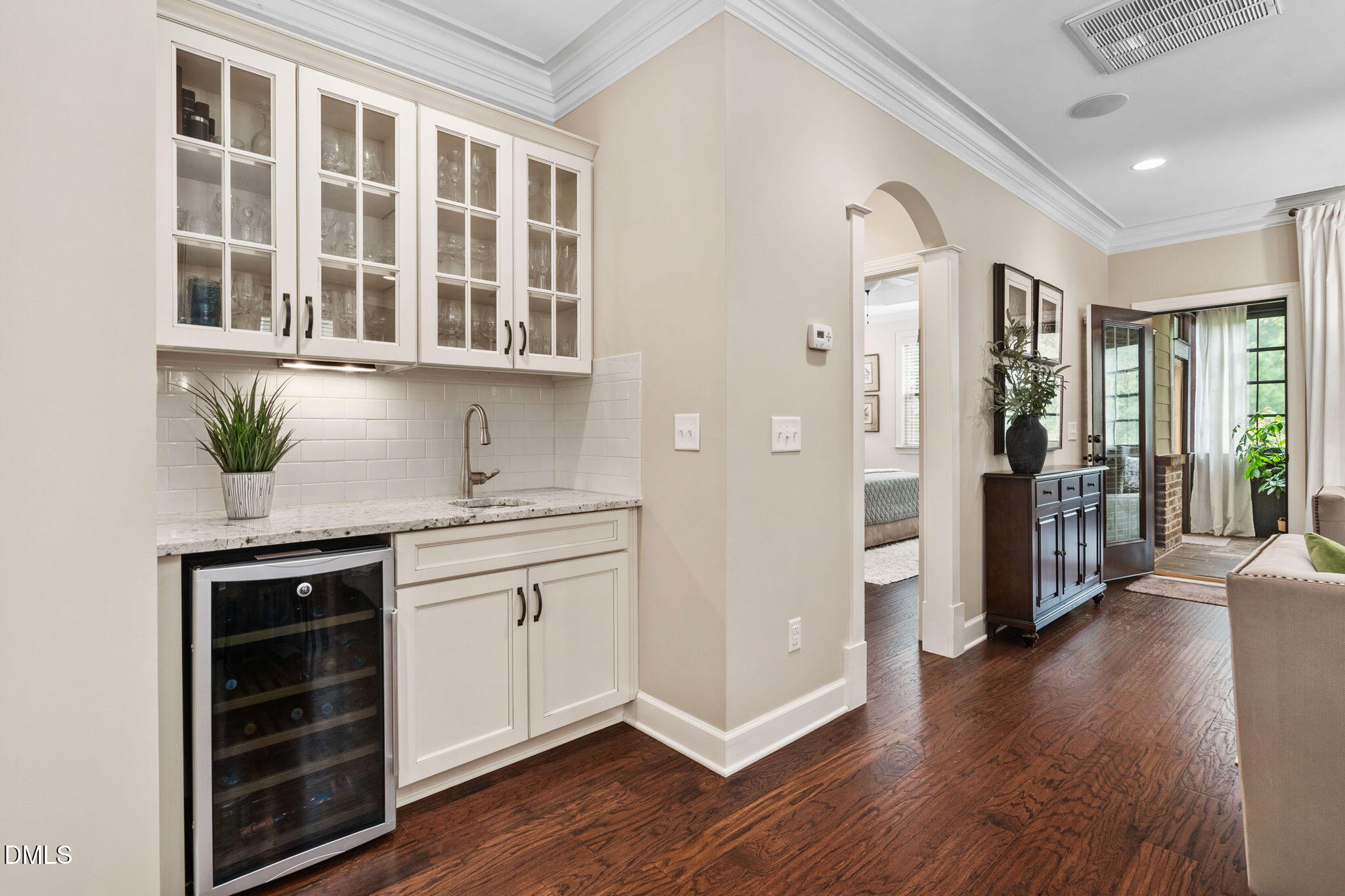 656 Angelica Circle