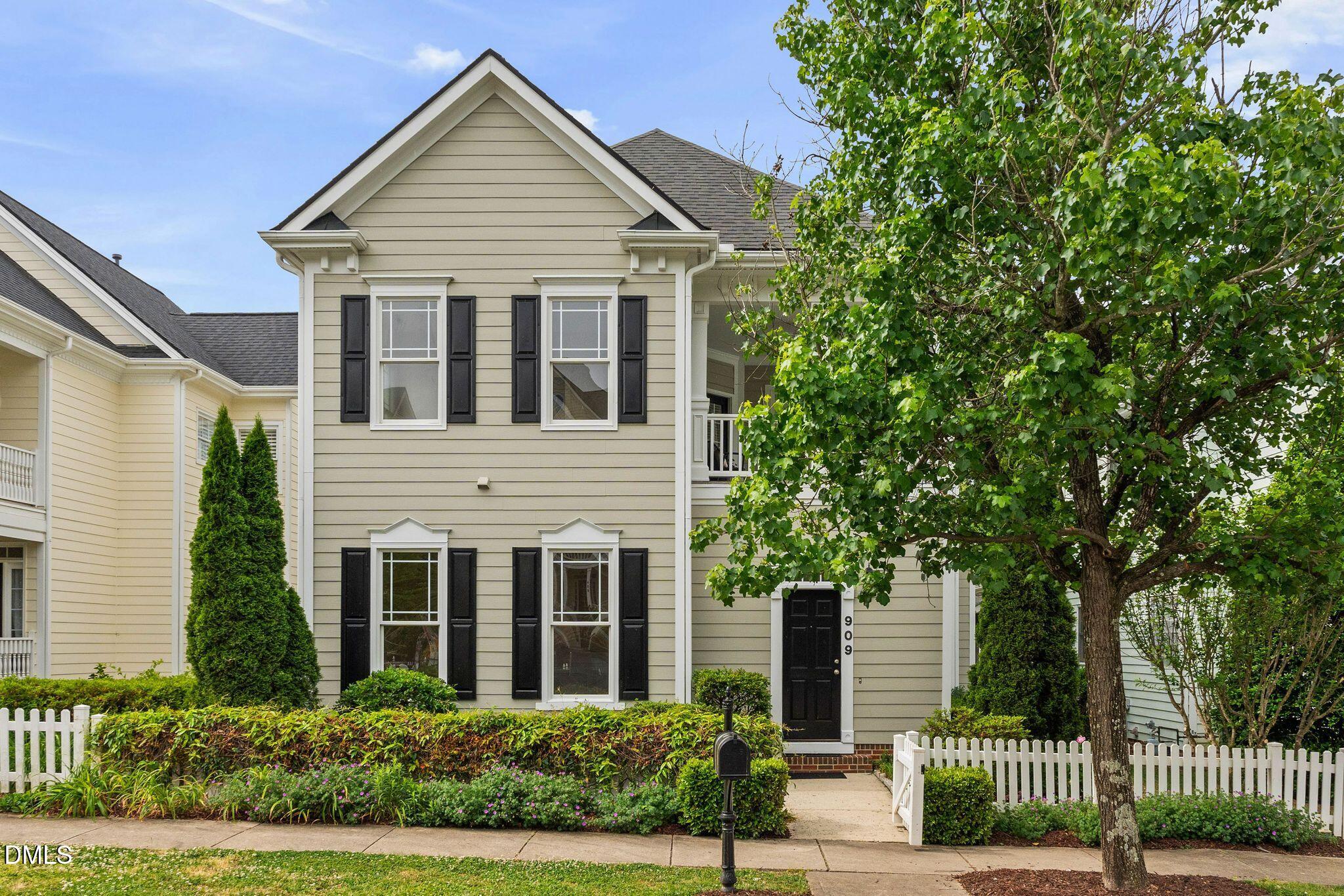 909 Carpenter Town Lane