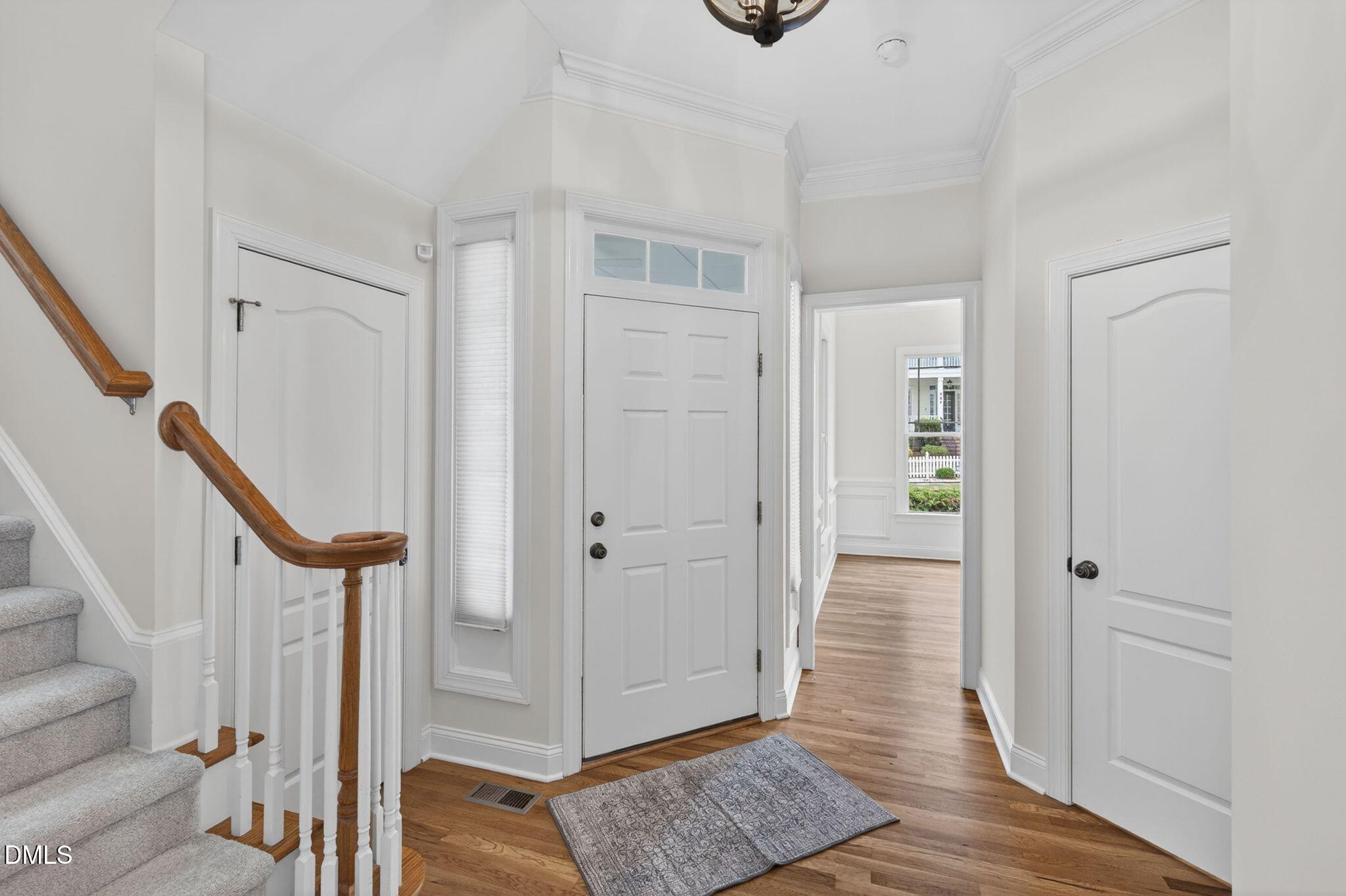 909 Carpenter Town Lane