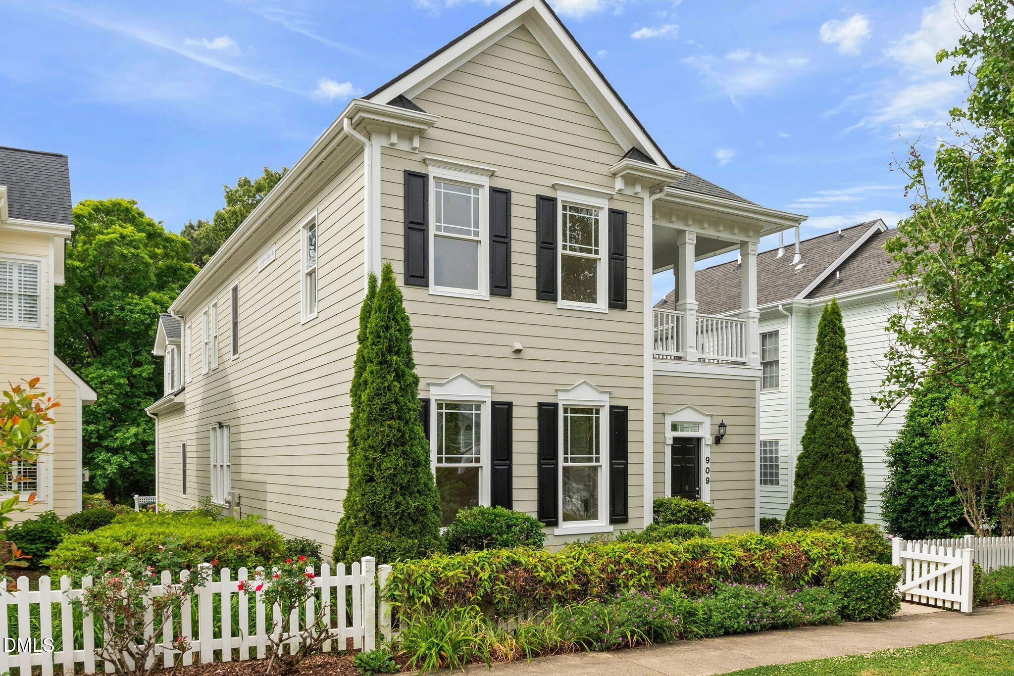 909 Carpenter Town Lane