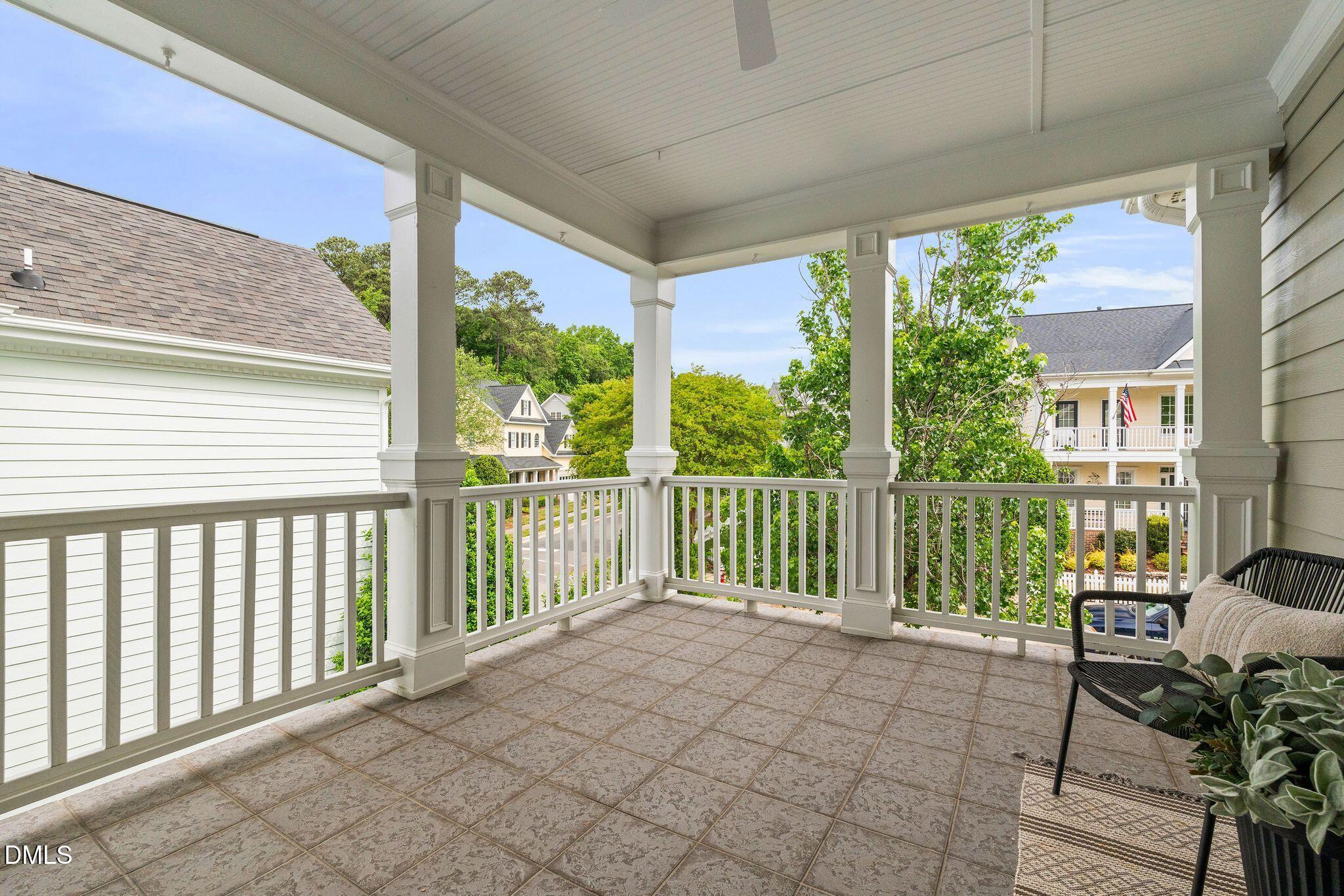909 Carpenter Town Lane