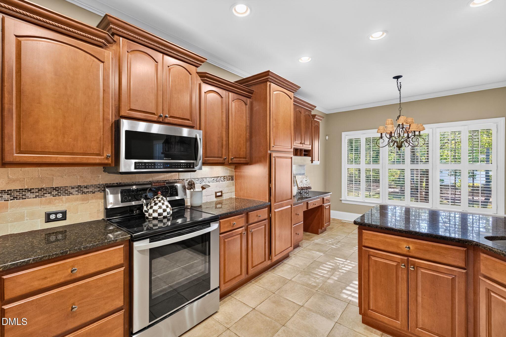 5724 Manor Plantation Drive