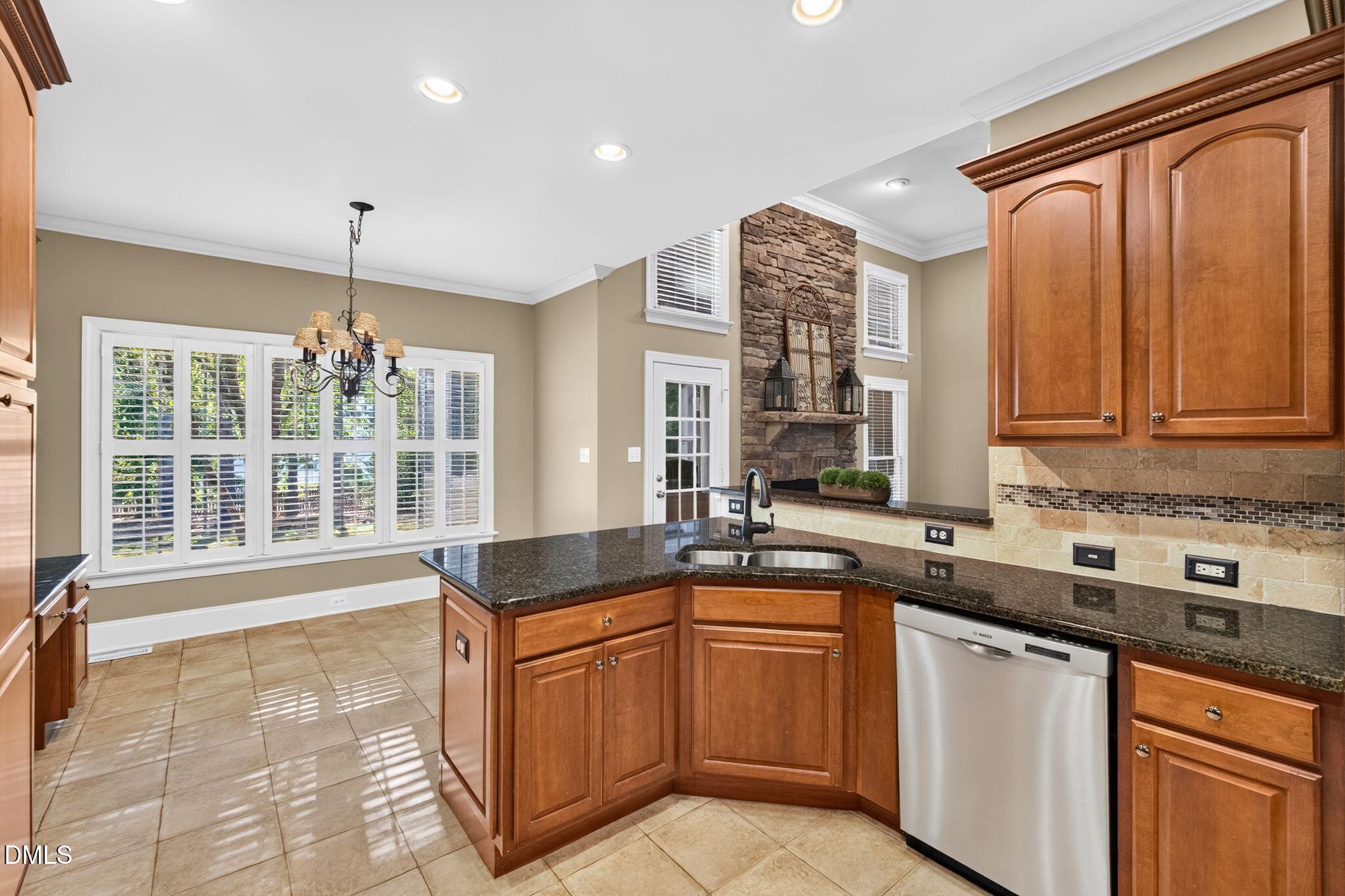 5724 Manor Plantation Drive
