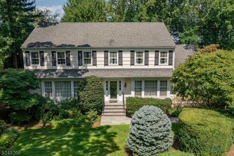 125 Sunset Dr