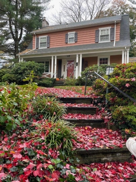 79 Baltusrol Way