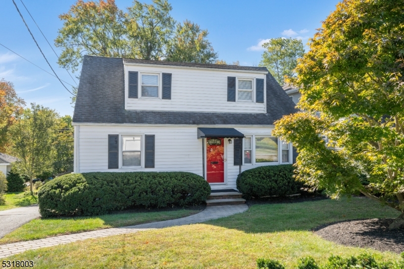 157 Hillside Ave