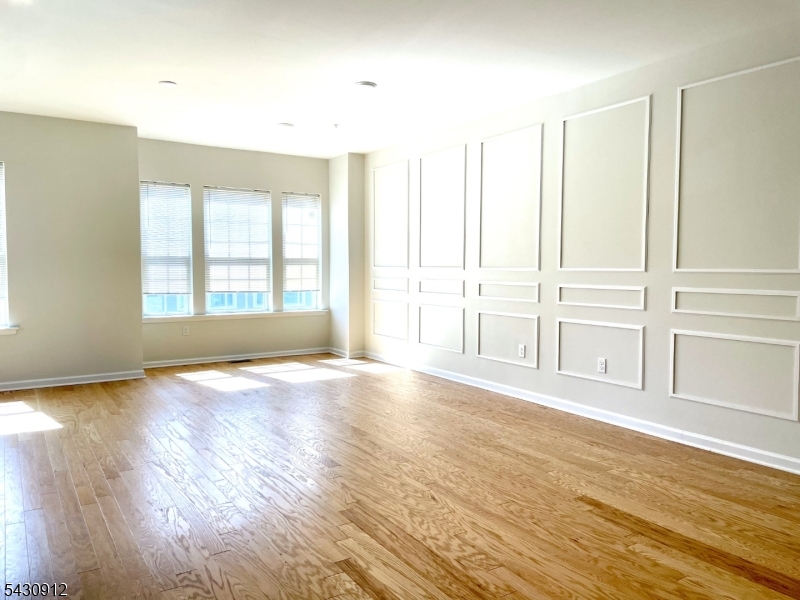 2 Gala Ct