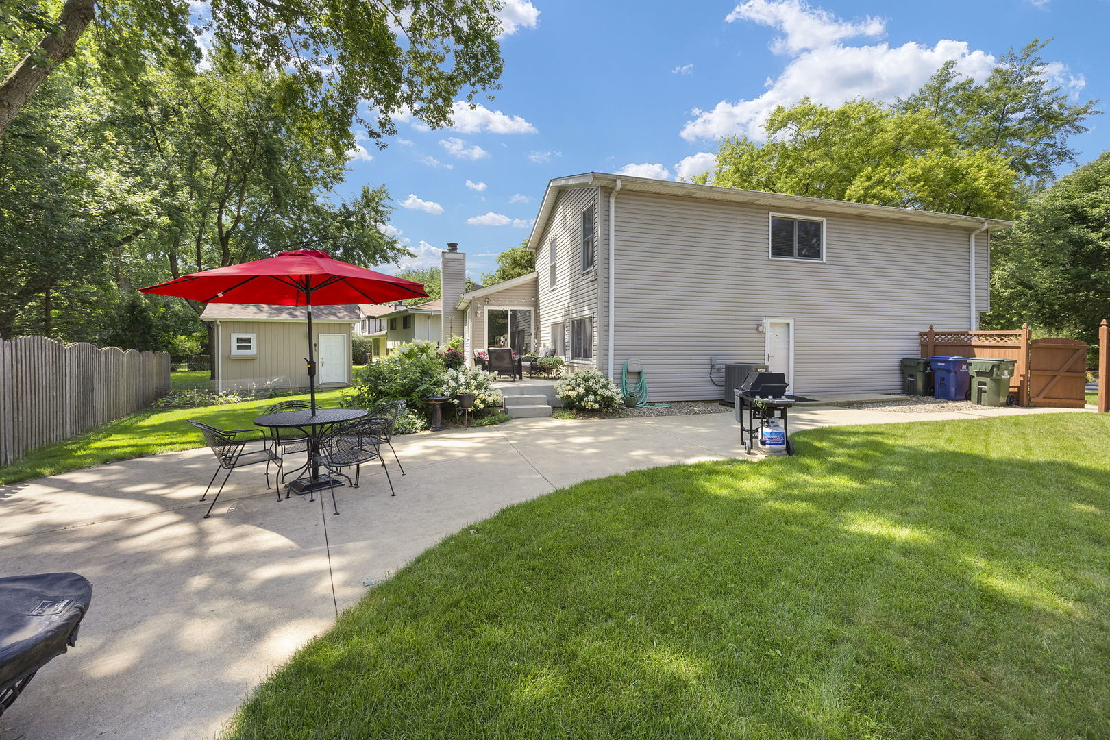 1312 Frederick Lane
