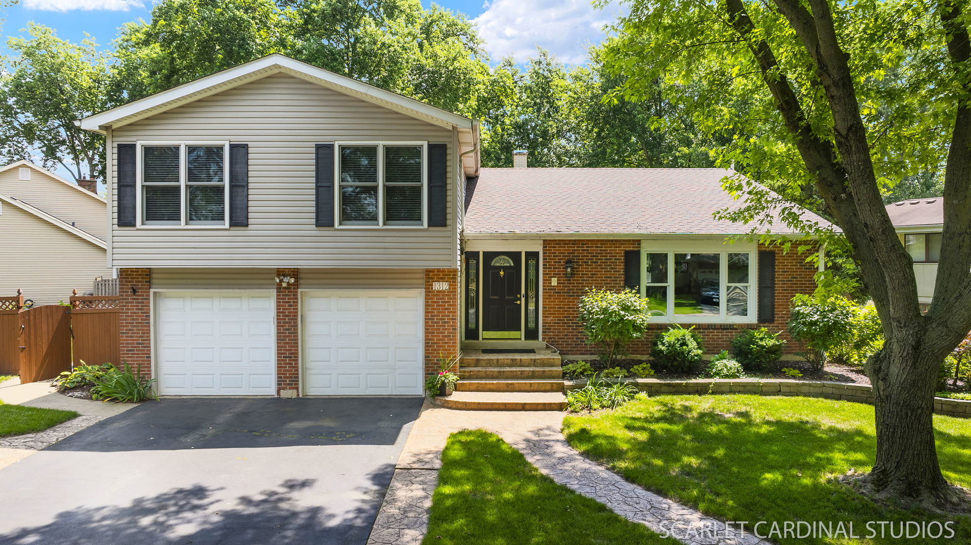 1312 Frederick Lane