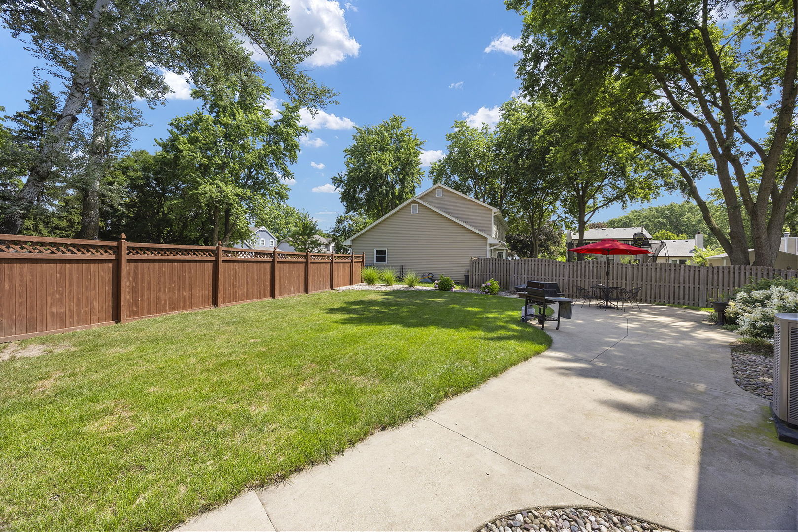 1312 Frederick Lane