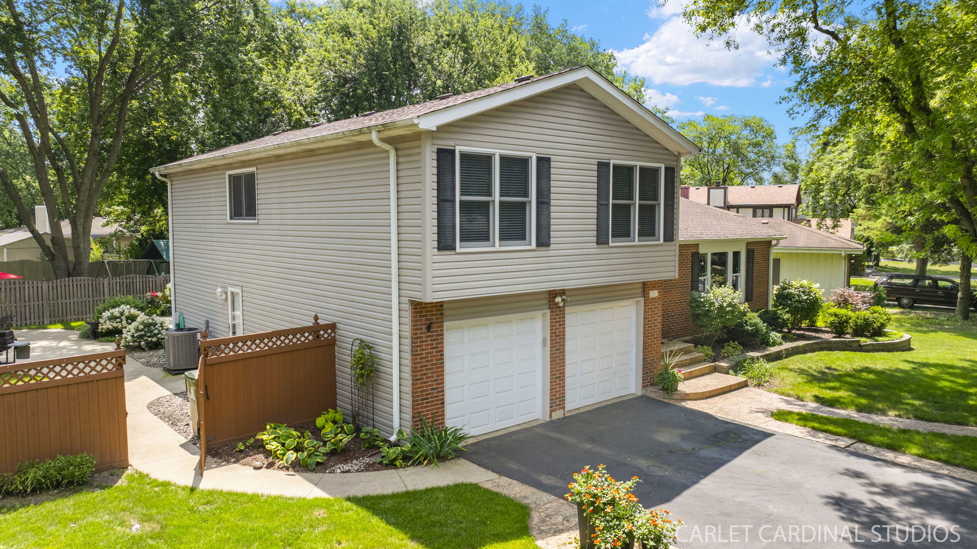 1312 Frederick Lane