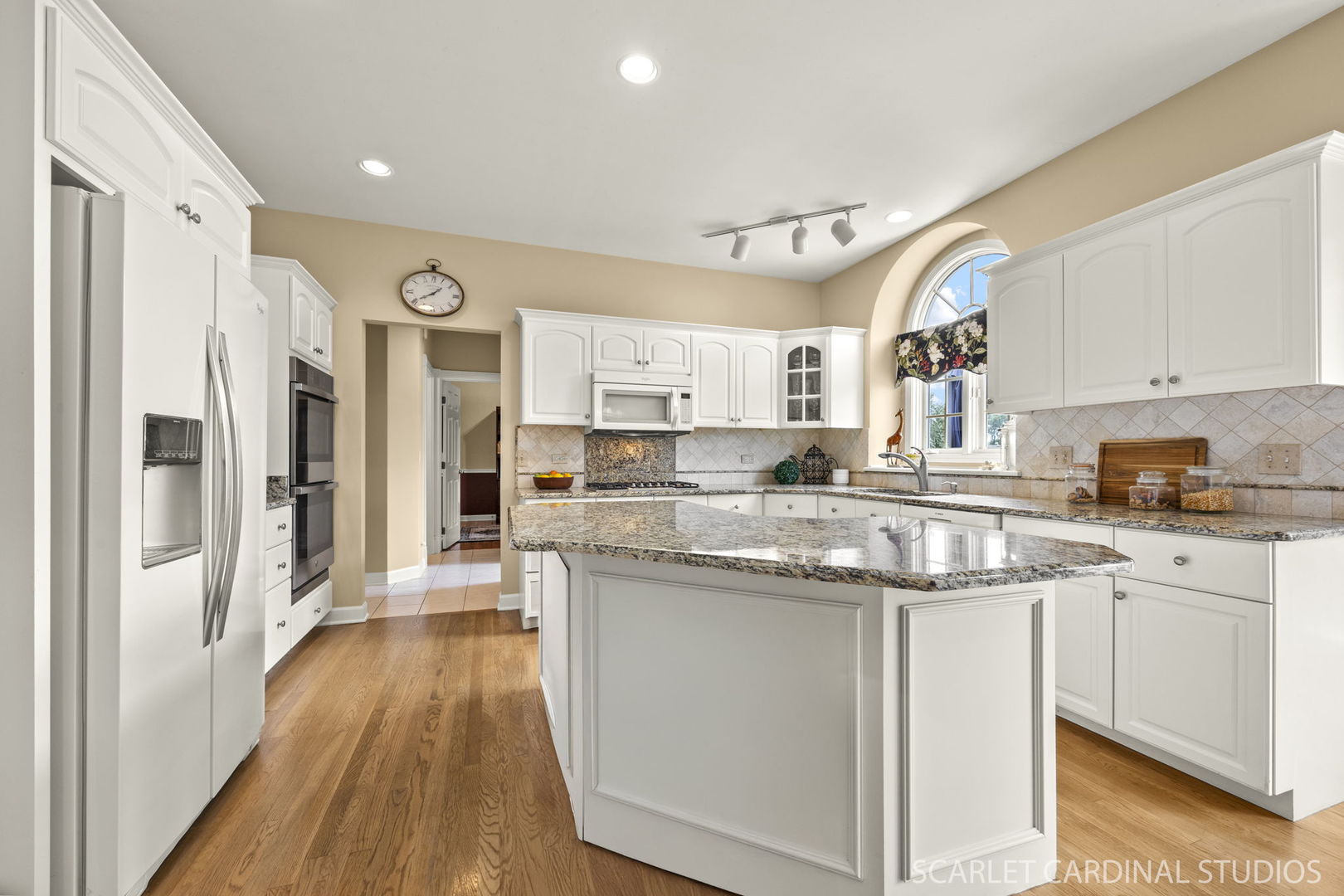 2124 Leverenz Road
