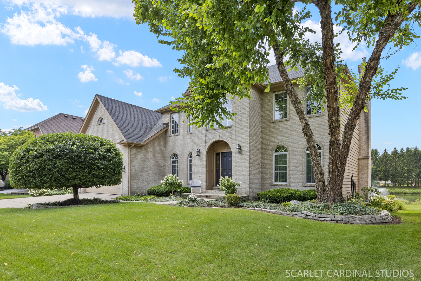 2124 Leverenz Road