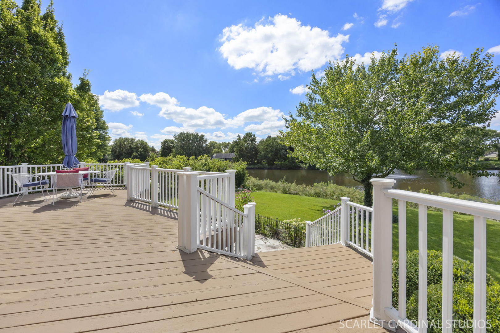 2124 Leverenz Road