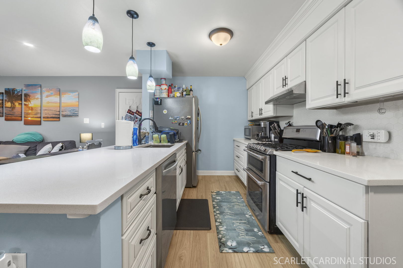 1412 N Sterling Avenue Unit: 203