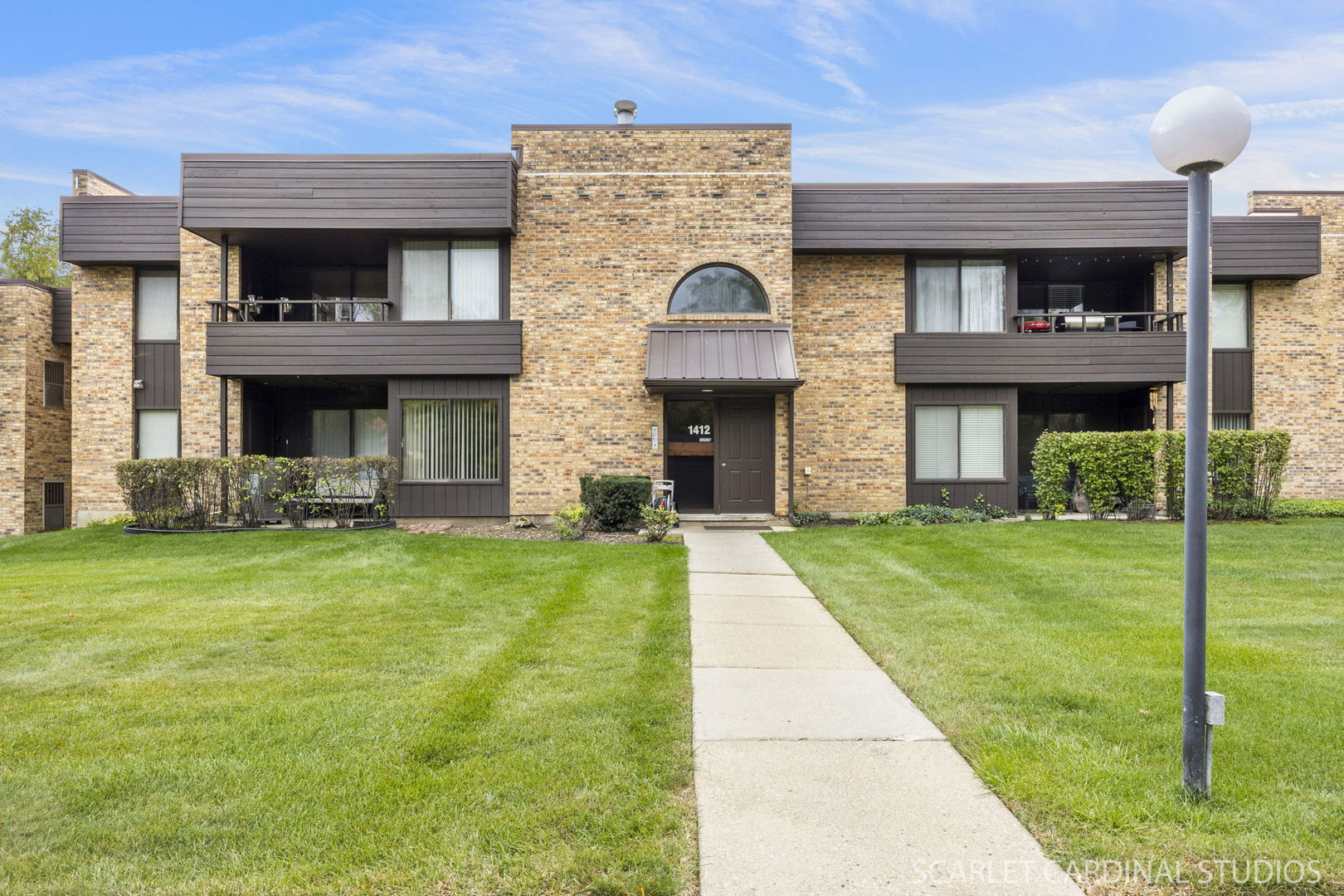 1412 N Sterling Avenue Unit: 203