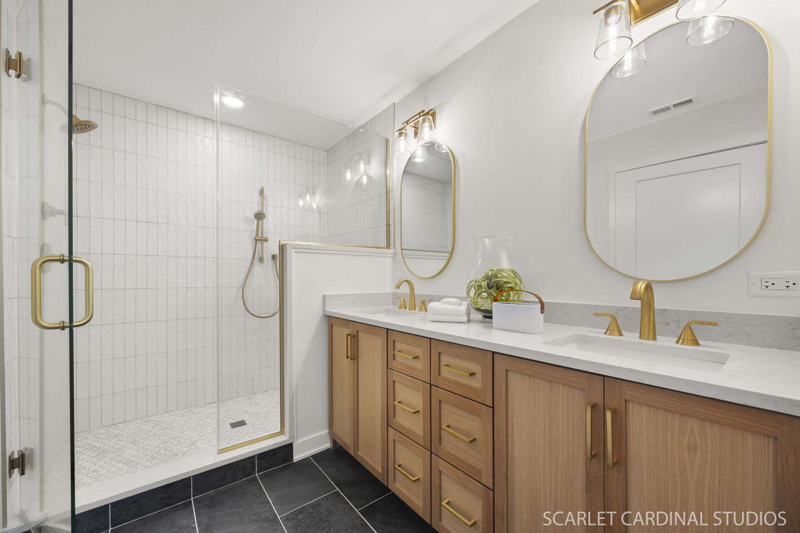 715 N Brainard Street