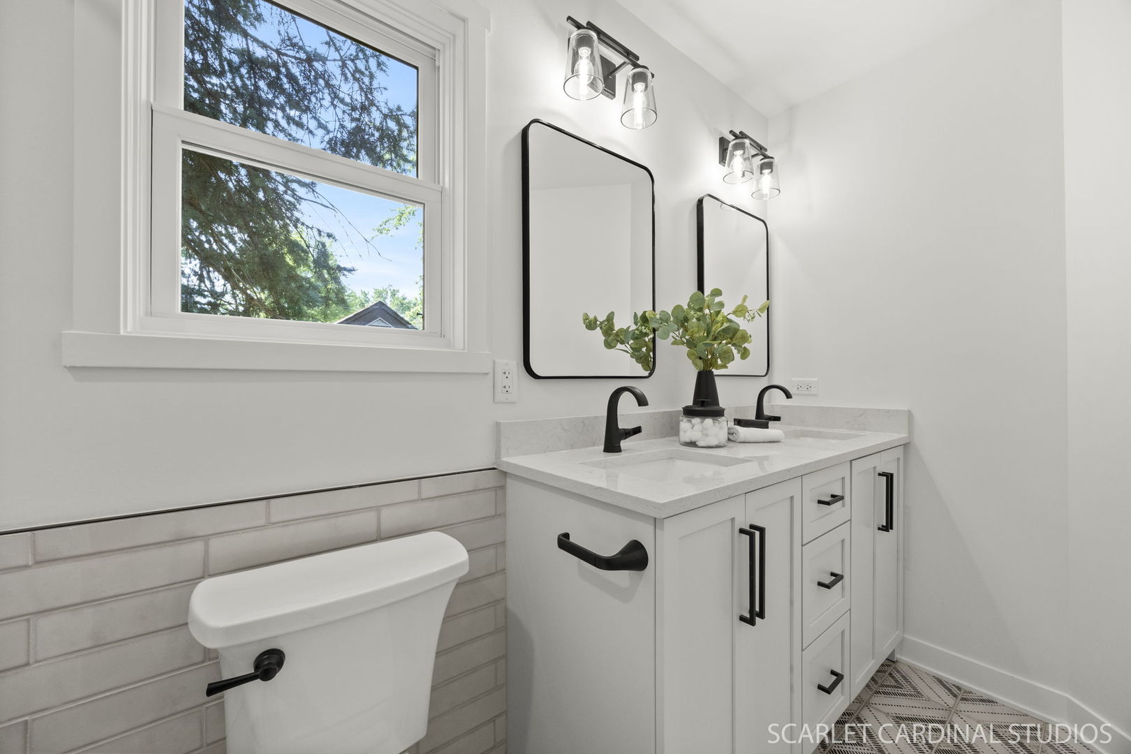 715 N Brainard Street