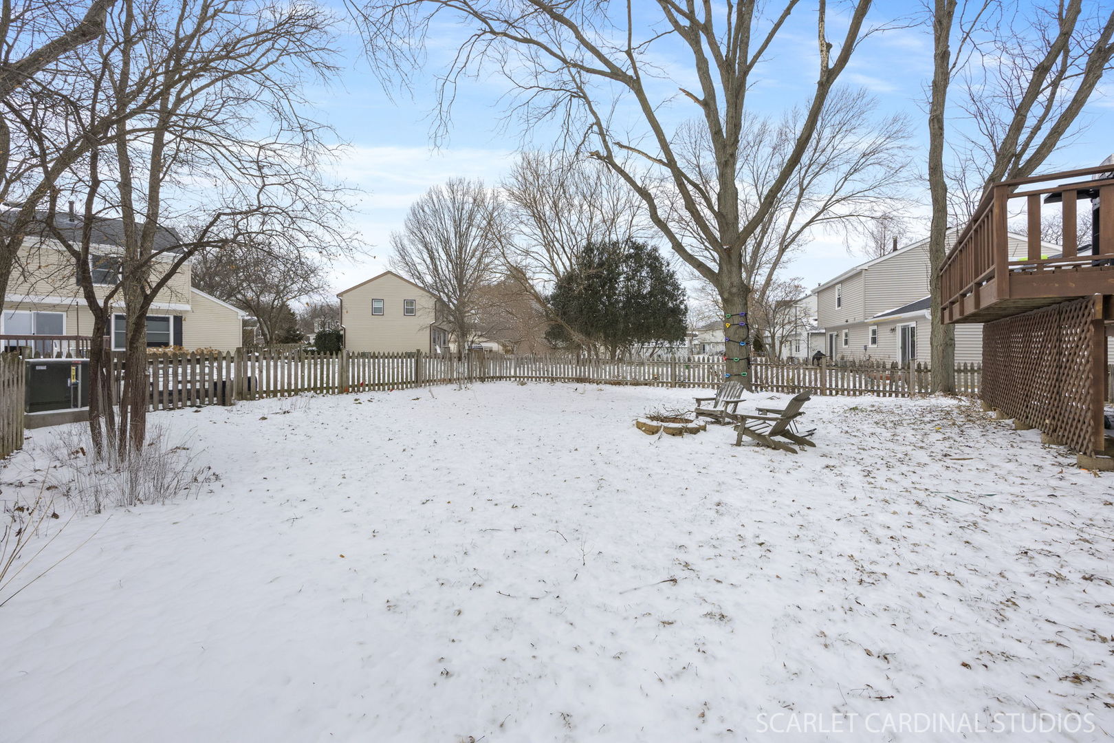 2221 Woodland Circle