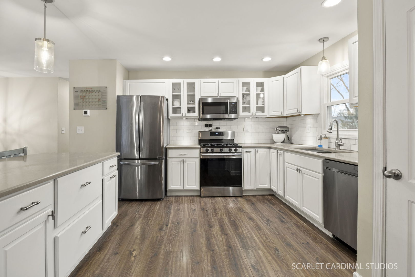 2221 Woodland Circle