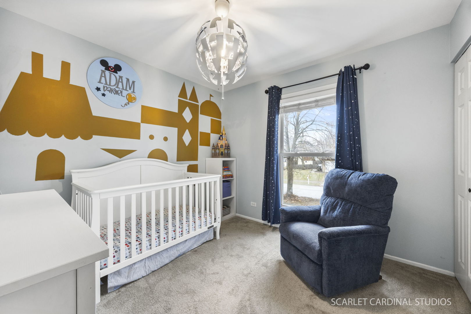 2221 Woodland Circle