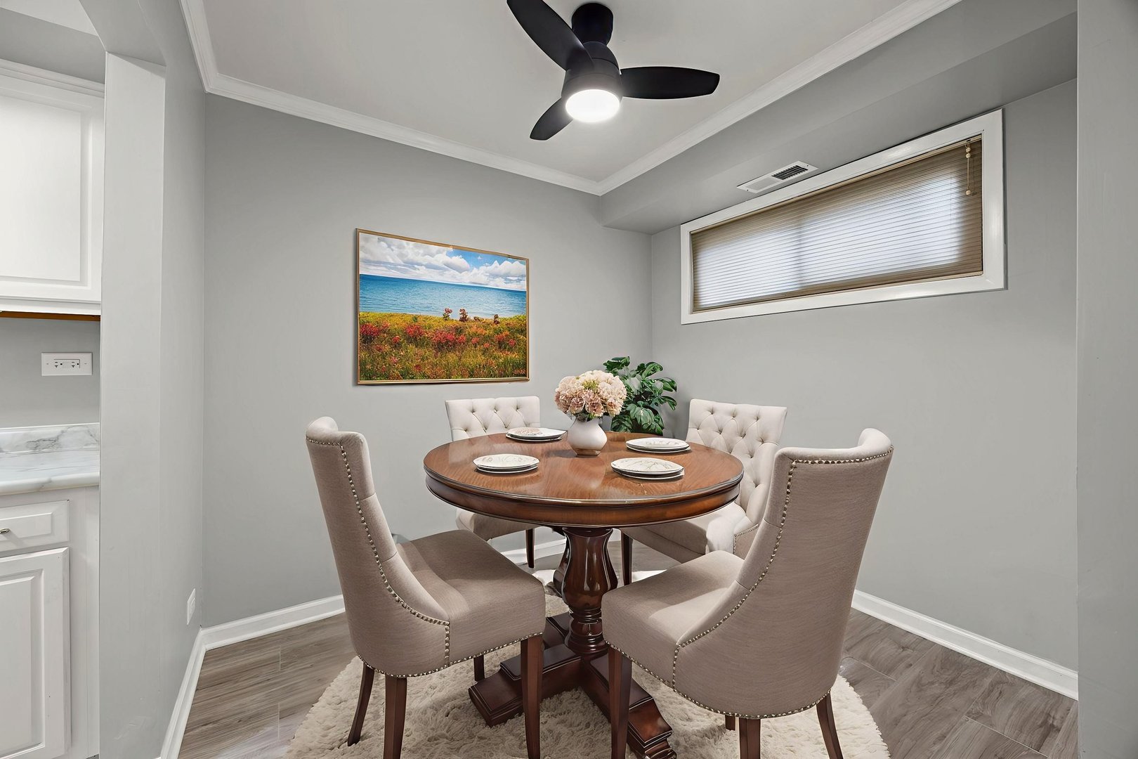 2208 Country Club Drive Unit: 6