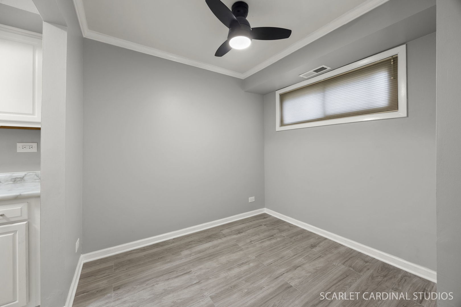 2208 Country Club Drive Unit: 6