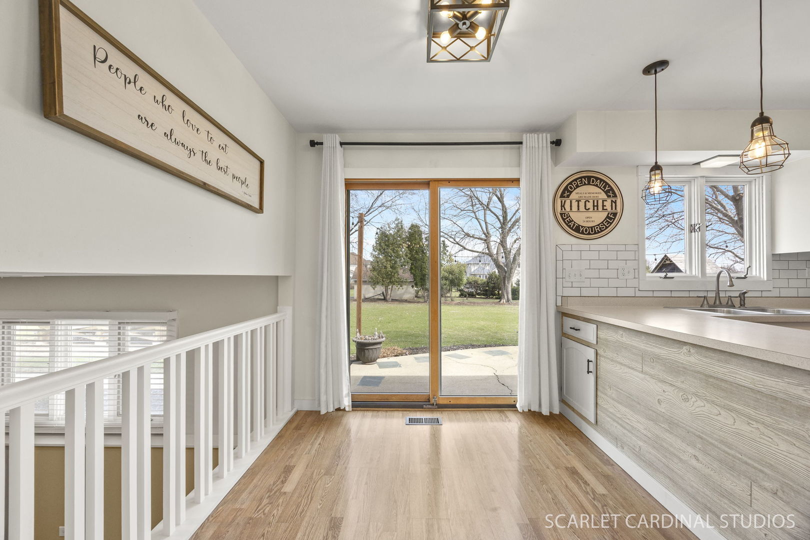 12805 S Elaine Drive