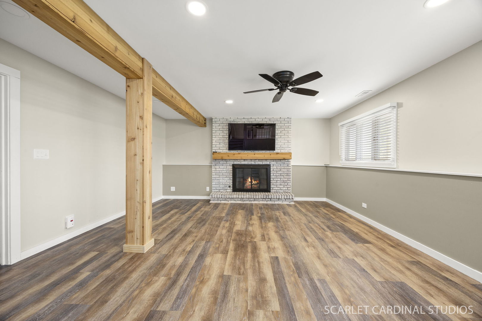 12805 S Elaine Drive