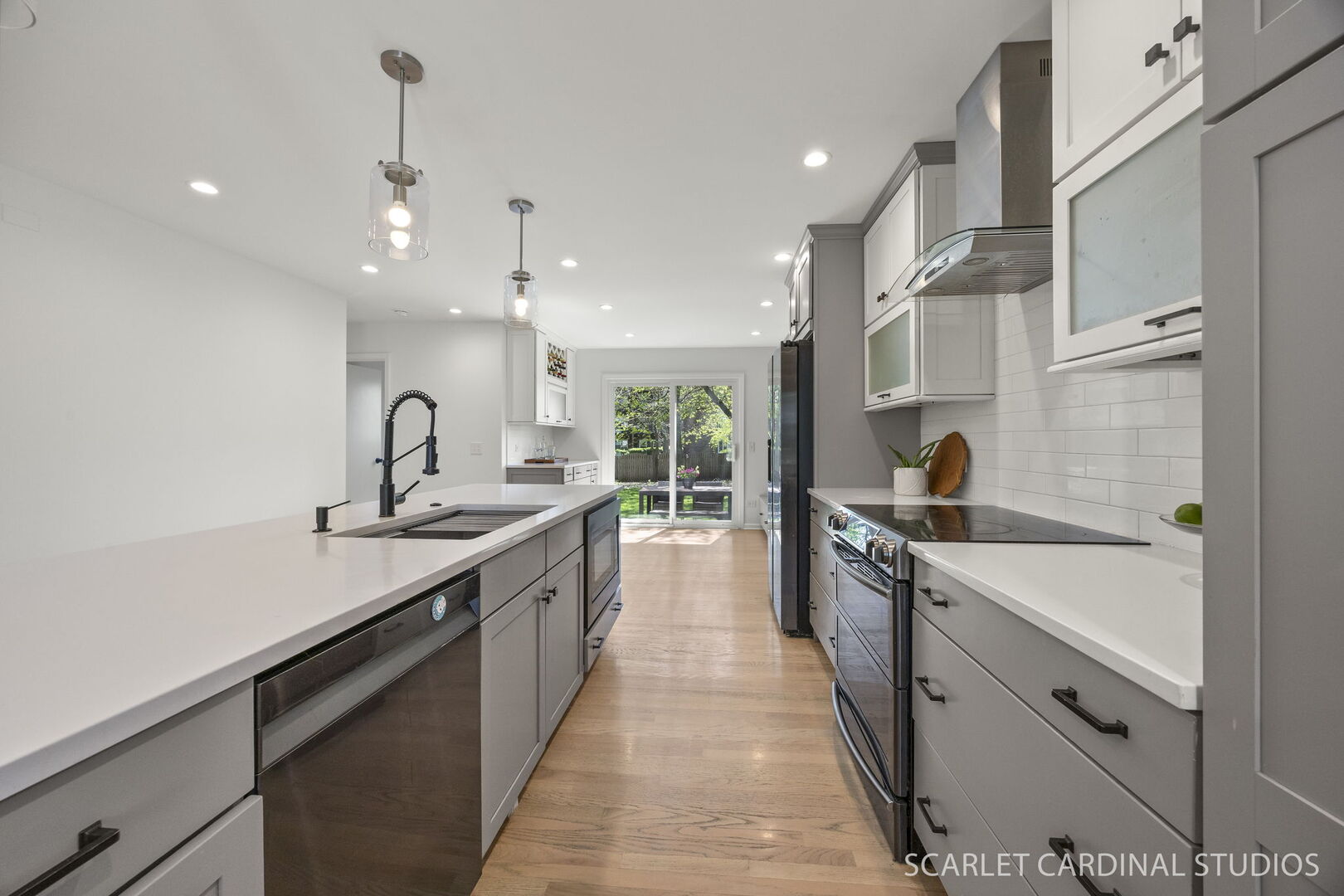 1120 Summit Hills Lane