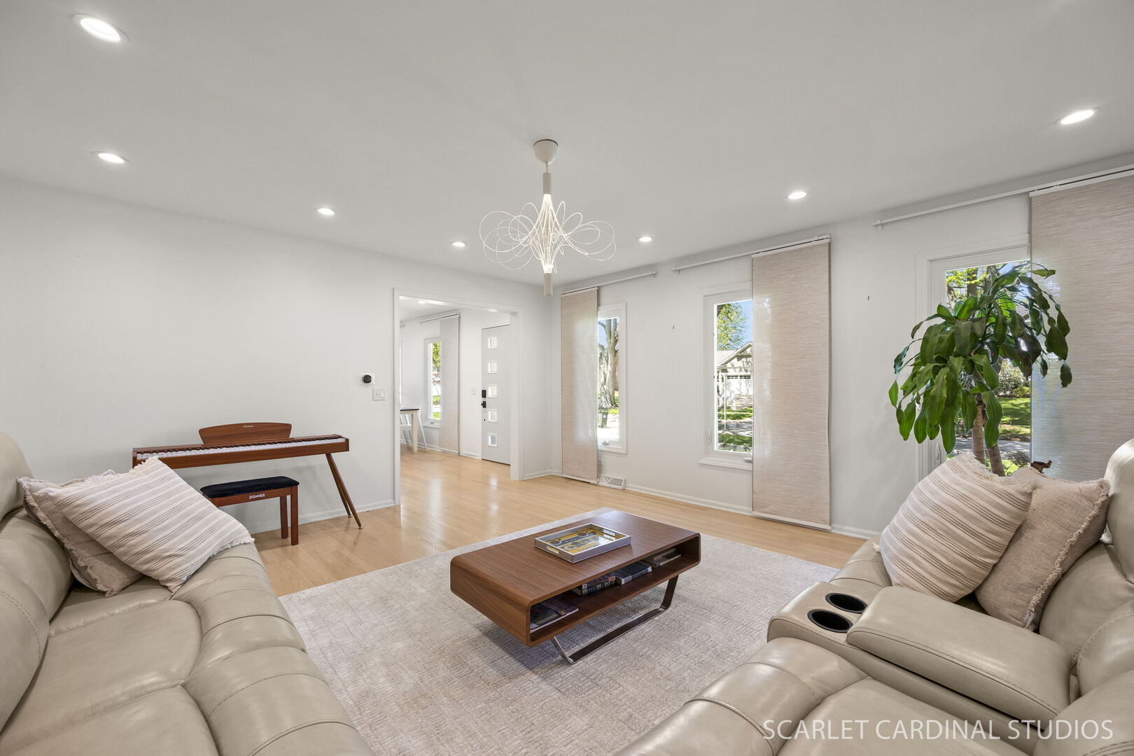 1120 Summit Hills Lane