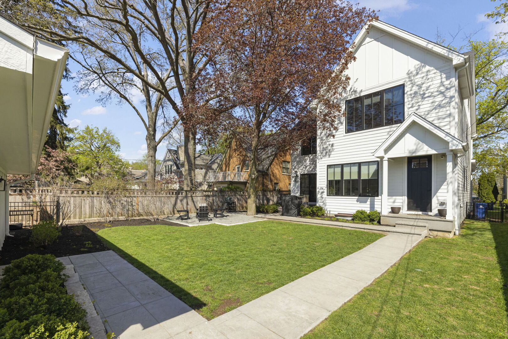 121 N Julian Street