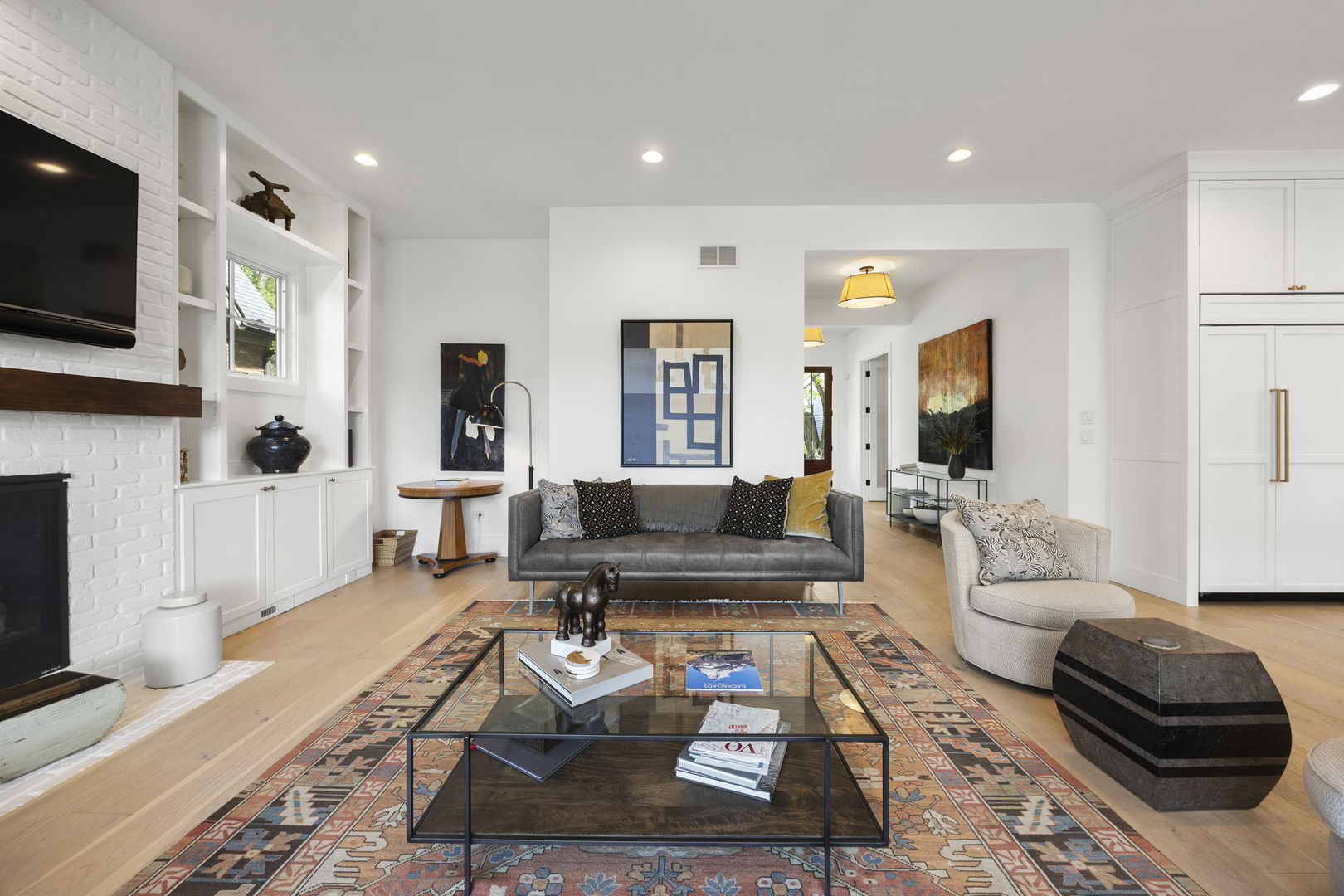 121 N Julian Street
