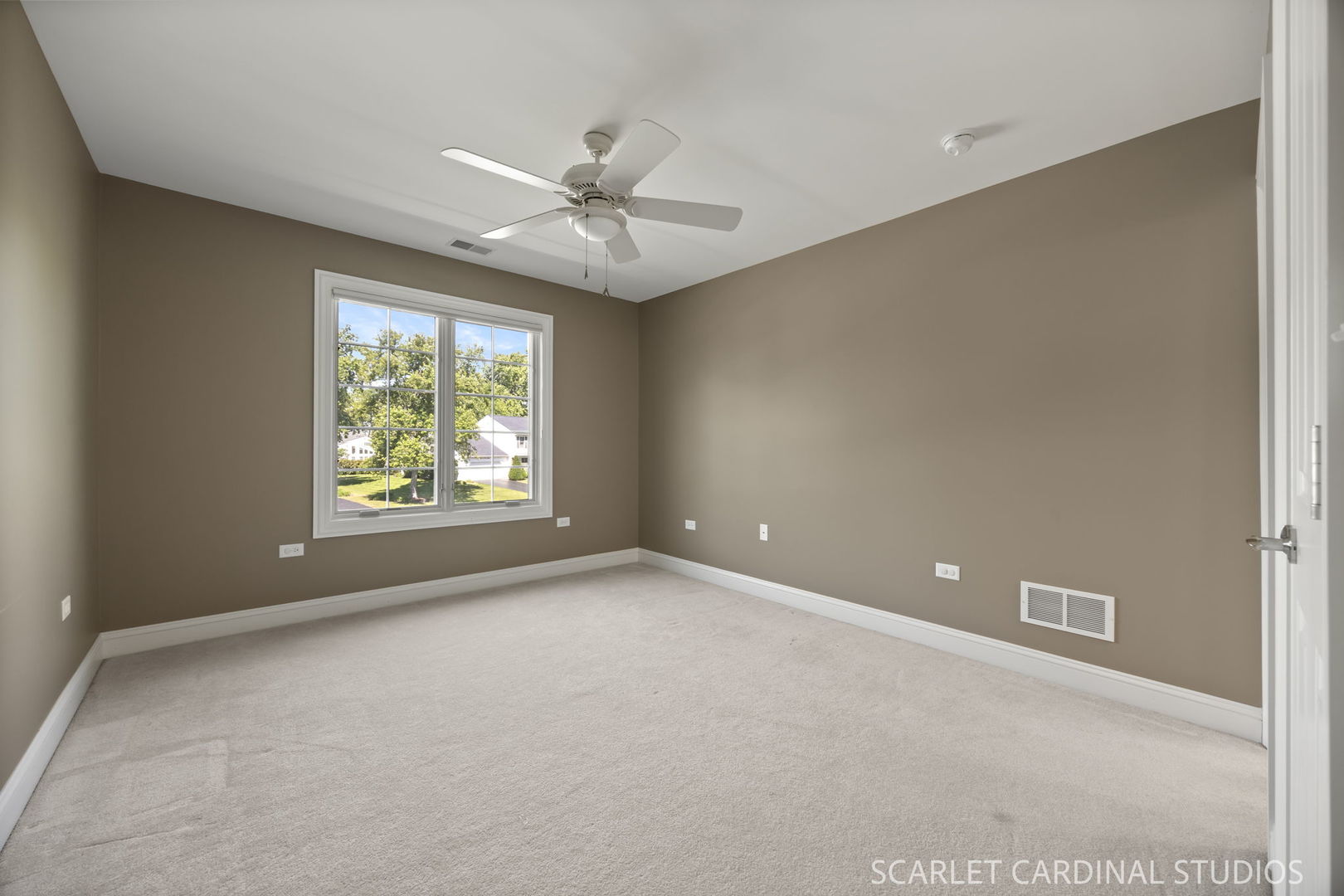 6S181 Concord Road