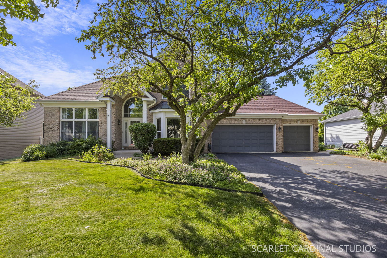 1600 Harris Drive
