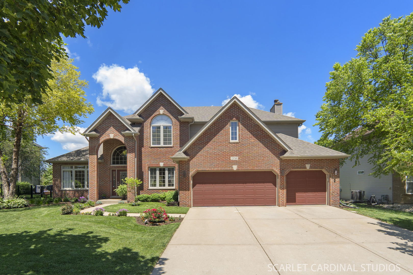 25760 Meadowland Circle