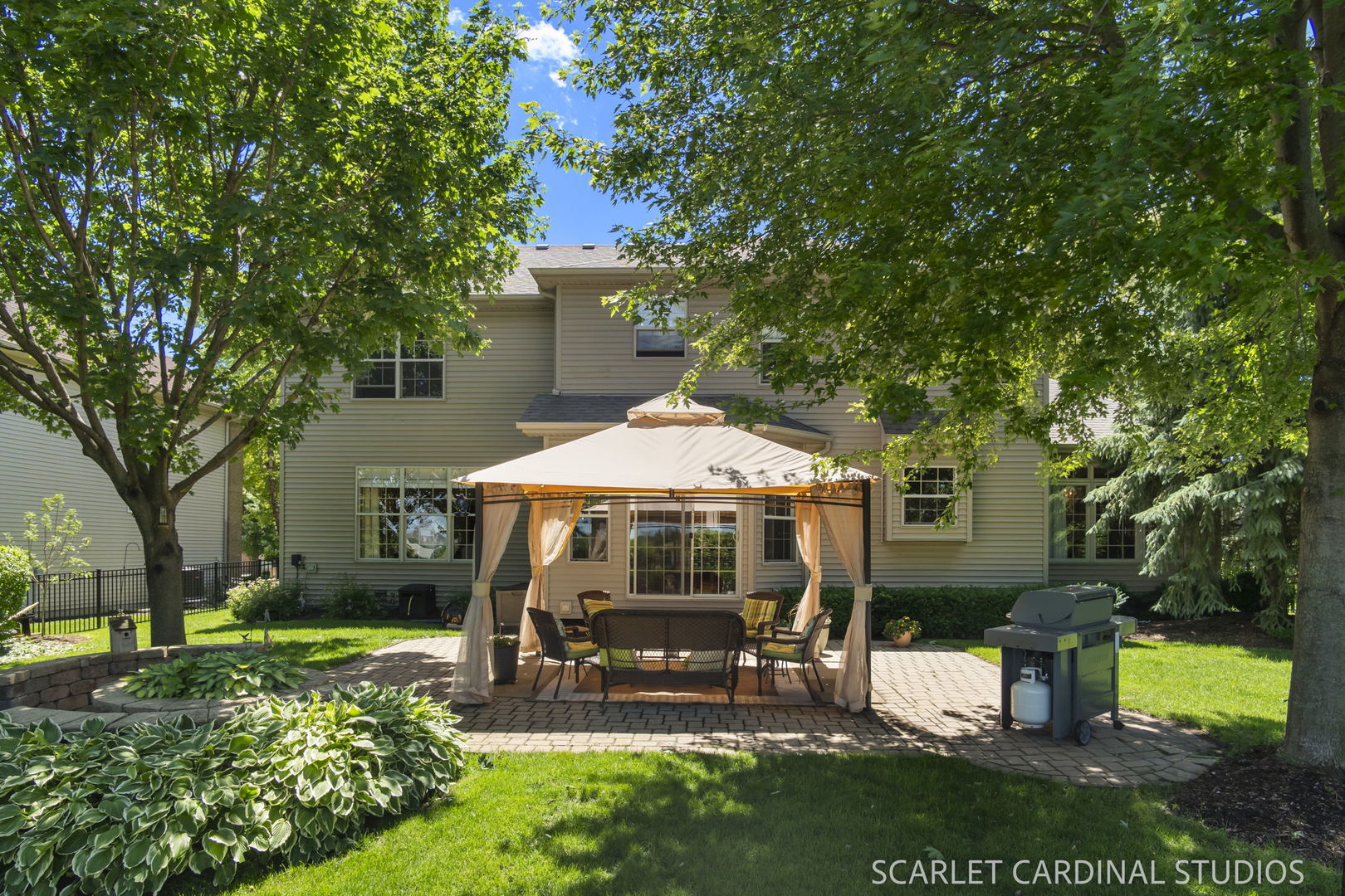 25760 Meadowland Circle