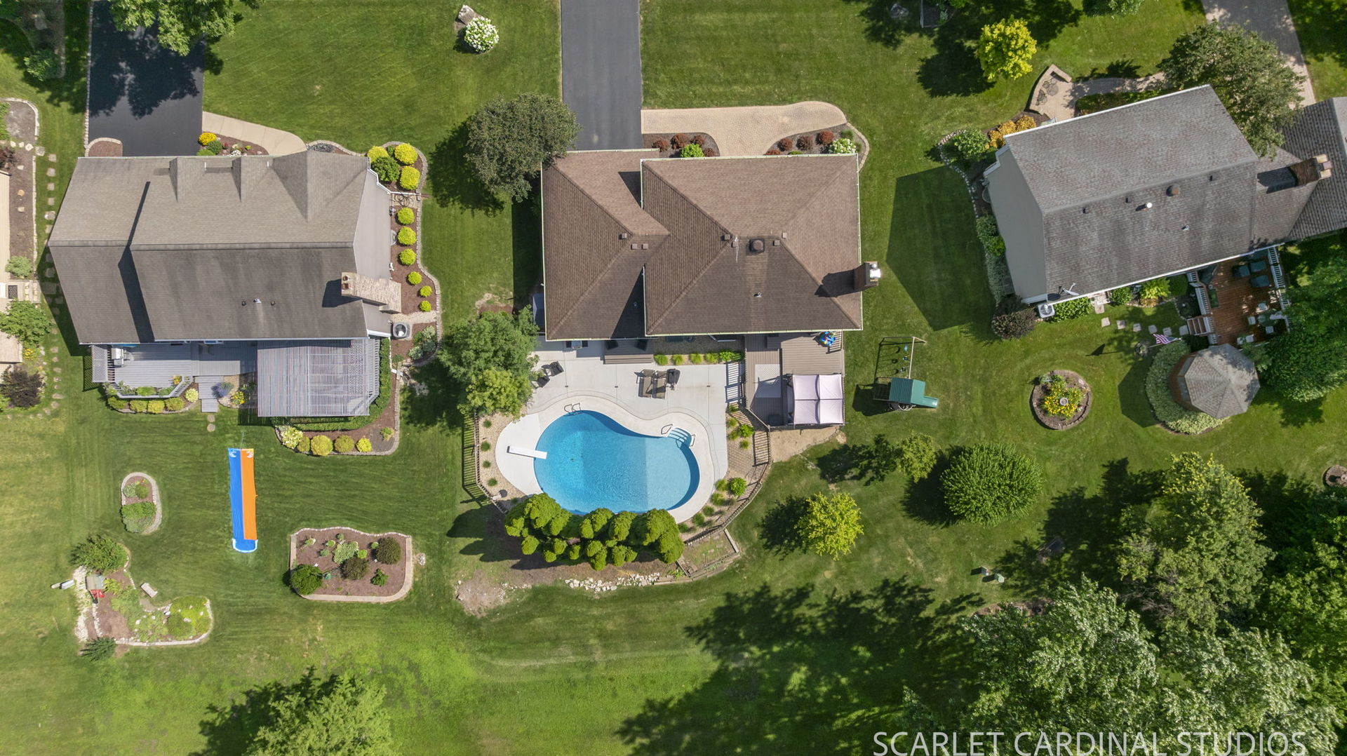 25W184 Setauket Avenue