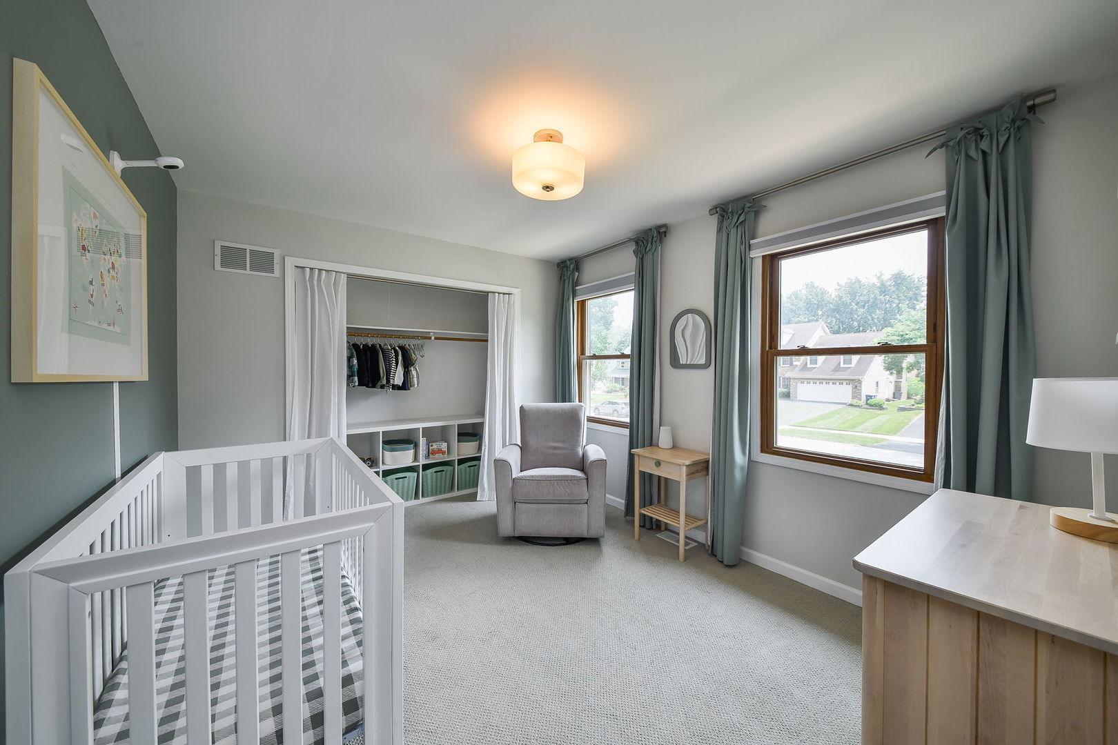 25W184 Setauket Avenue