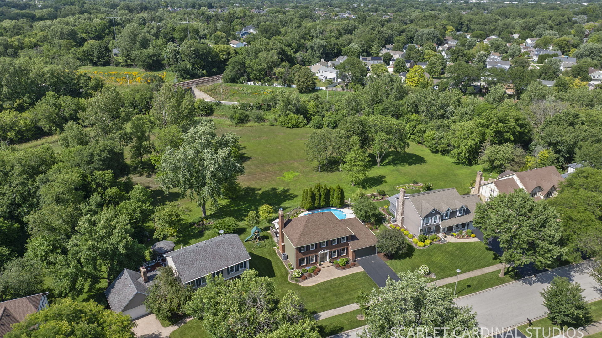25W184 Setauket Avenue