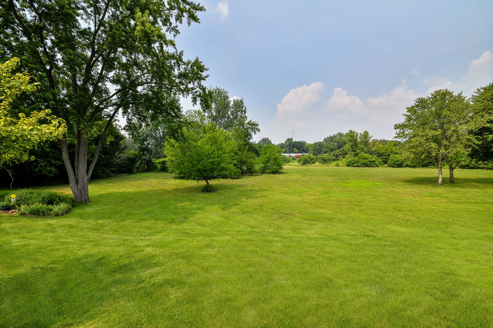 25W184 Setauket Avenue