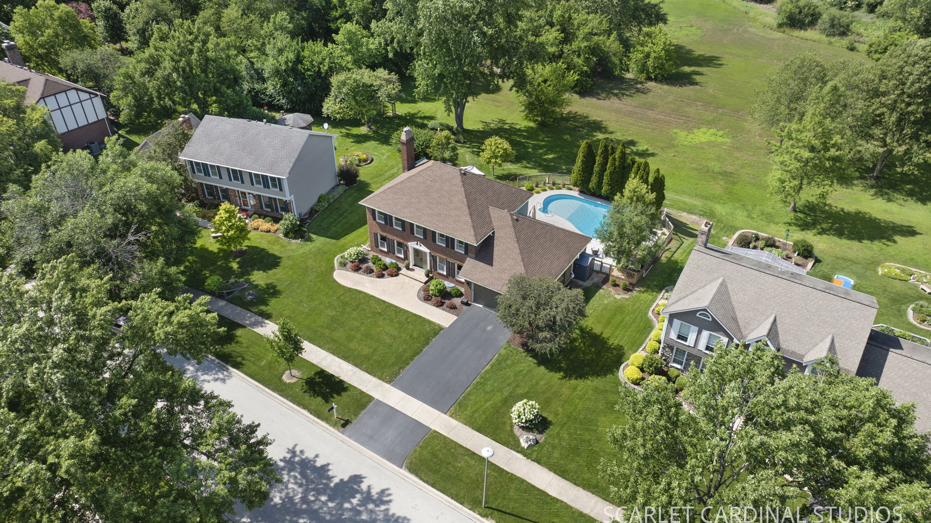 25W184 Setauket Avenue