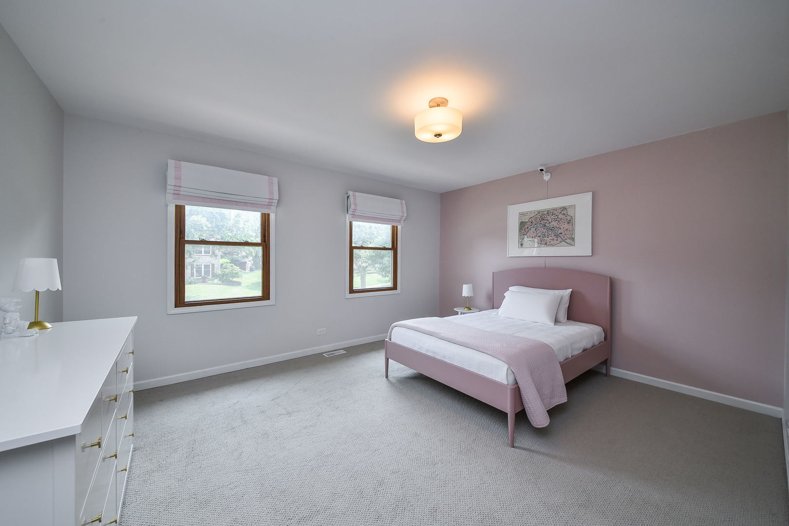 25W184 Setauket Avenue