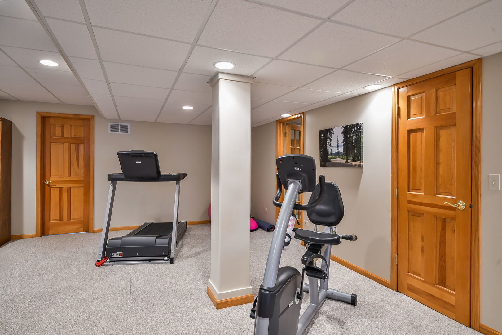 3940 Highknob Circle