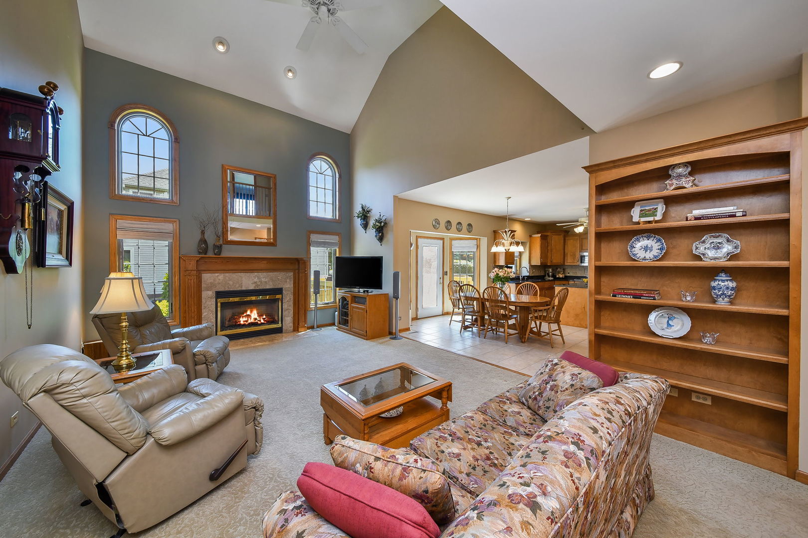 3940 Highknob Circle