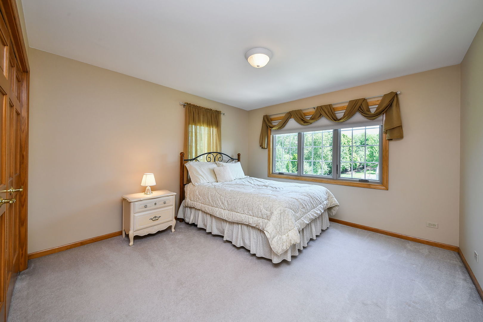 3940 Highknob Circle
