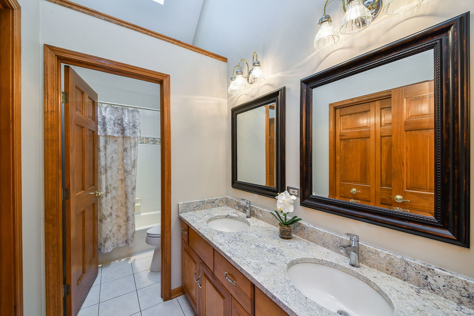 3940 Highknob Circle