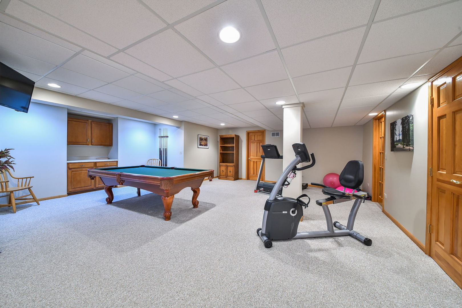 3940 Highknob Circle