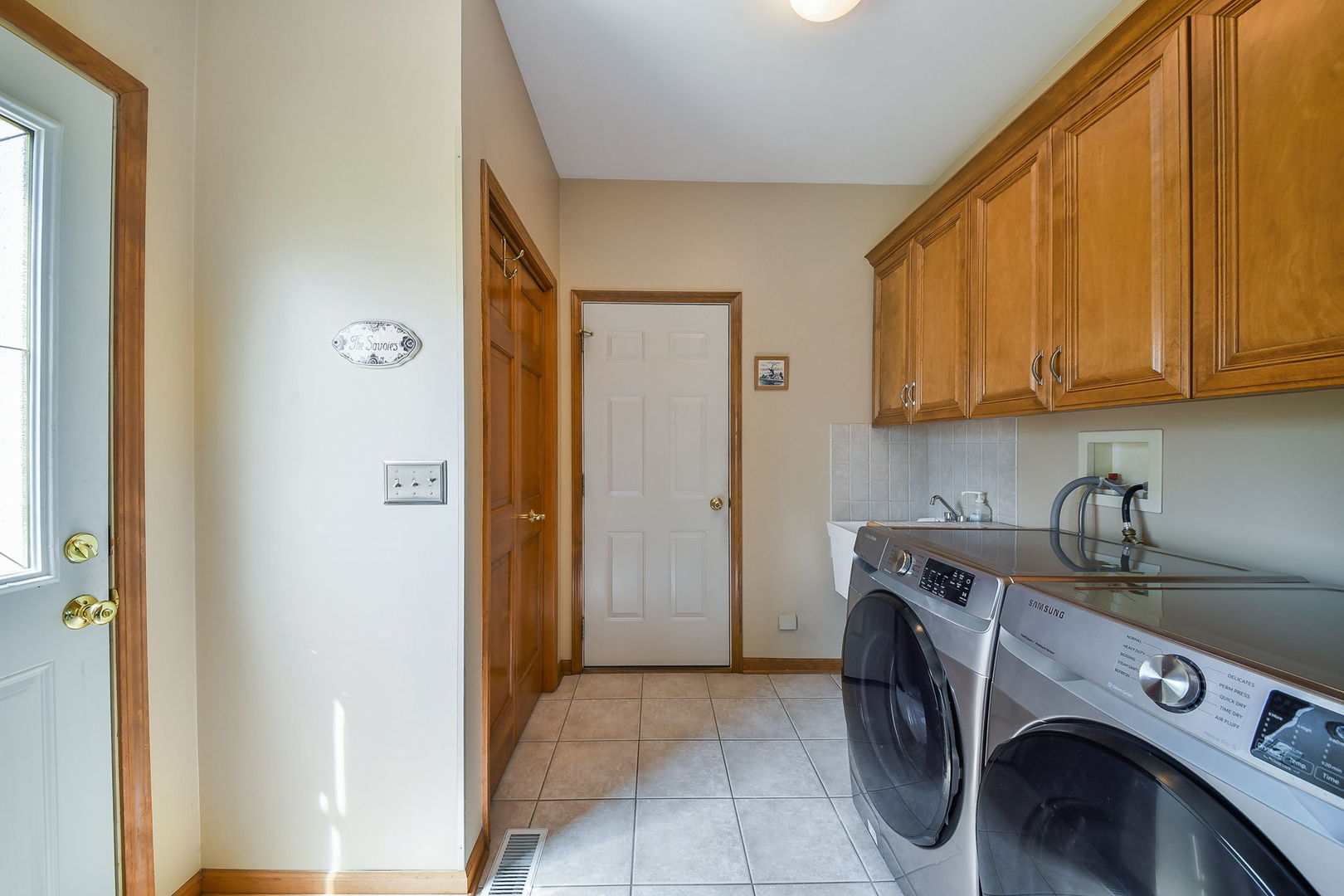 3940 Highknob Circle