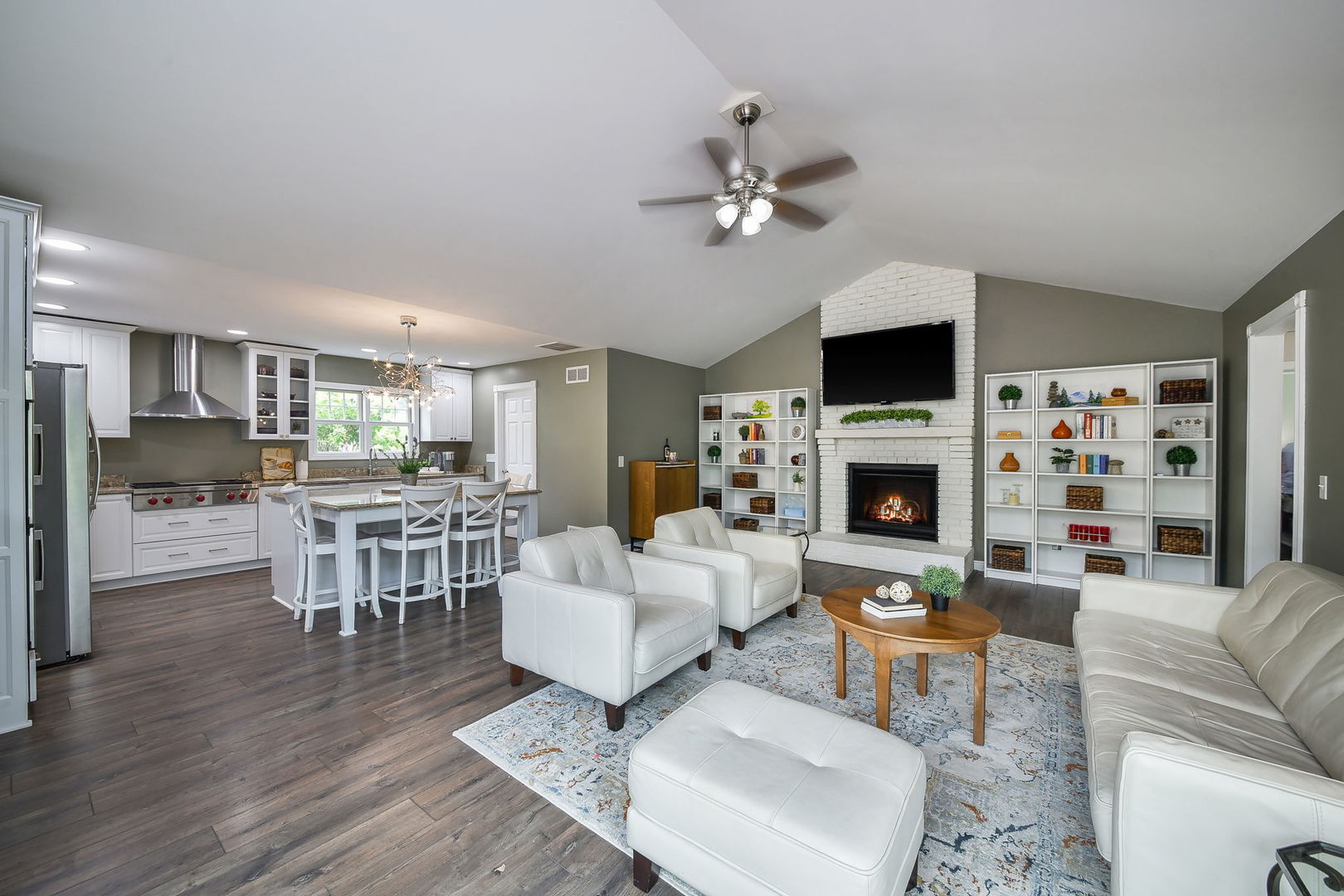 925 Churchill Drive